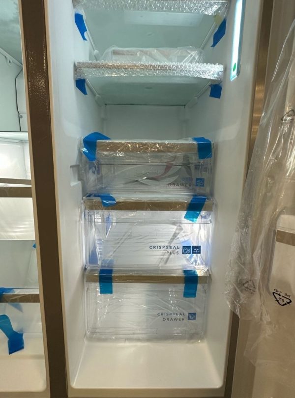 New Scratch & Dent Frigidaire Gallery 33" Side-by-Side Refrigerator – Stainless Steel – 22 Cu.Ft - Image 4
