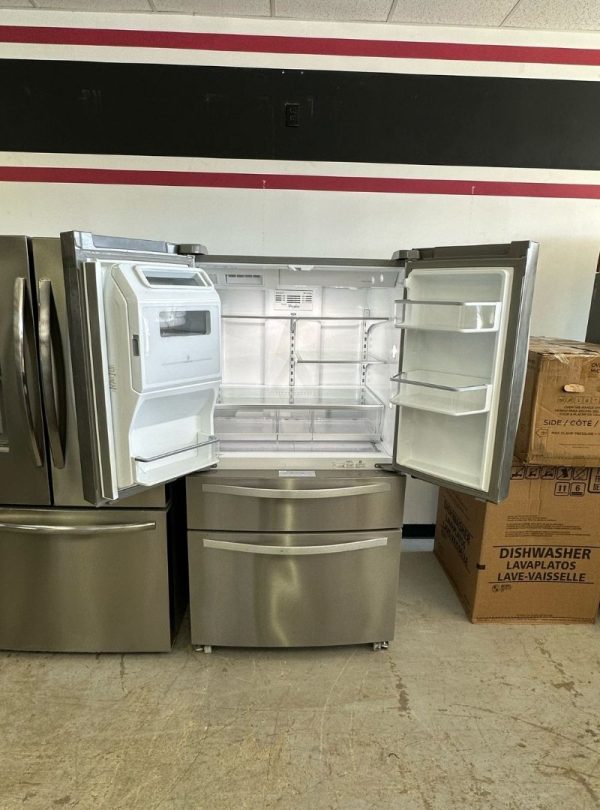 Lightly used Whirlpool 36 Inches French Door 4 Doors Refrigerator Fingerprint Resistant Stainless  26 Cu.Ft - Image 2