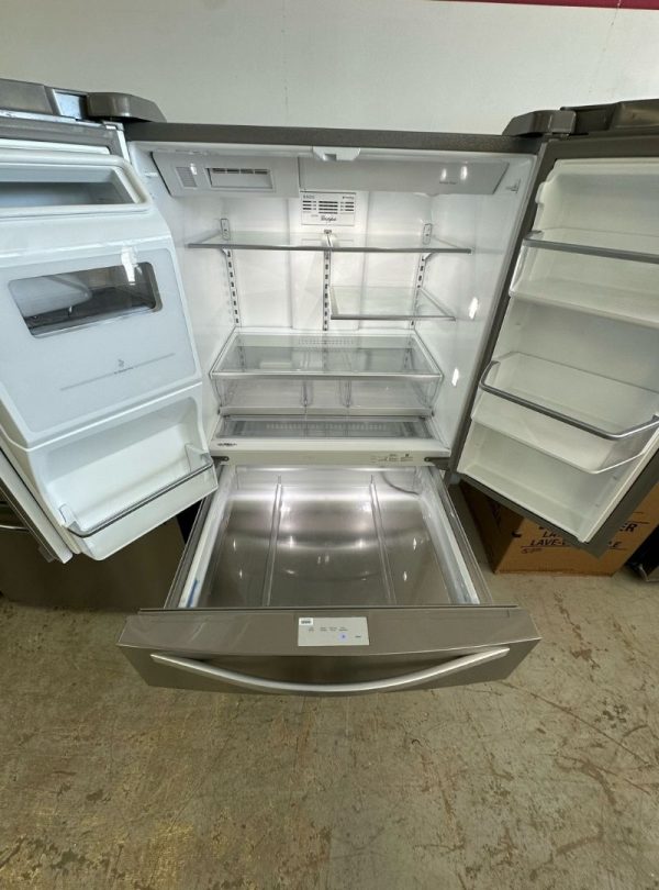 Lightly used Whirlpool 36 Inches French Door 4 Doors Refrigerator Fingerprint Resistant Stainless  26 Cu.Ft - Image 3